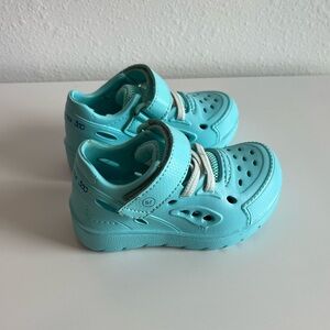 Stride Rite Oceano Sandal / Clog